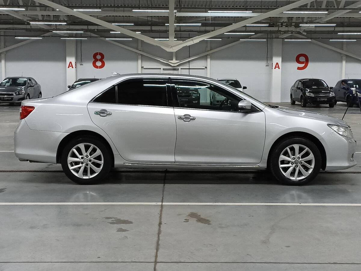 Купить Toyota Camry, 2014, 253 582 км.. Фото: #3
