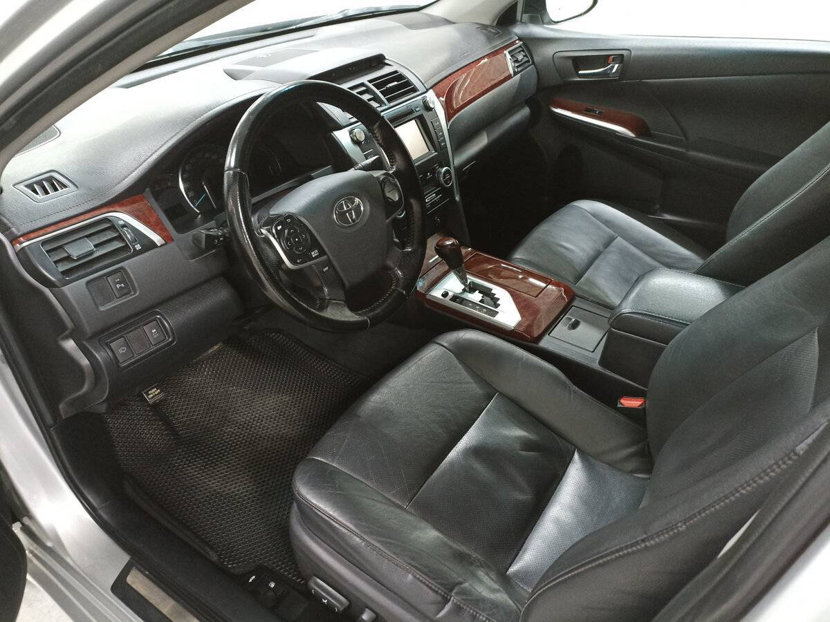 Купить Toyota Camry, 2014, 253 582 км.. Фото: #15