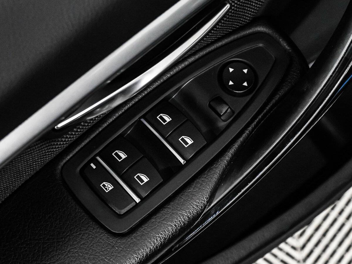 Купить BMW 3 серии, 2016, 100 400 км.. Фото: #14