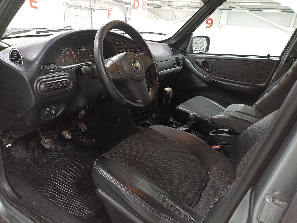 Купить Chevrolet Niva, 2012, 176 097 км.. Фото: #15