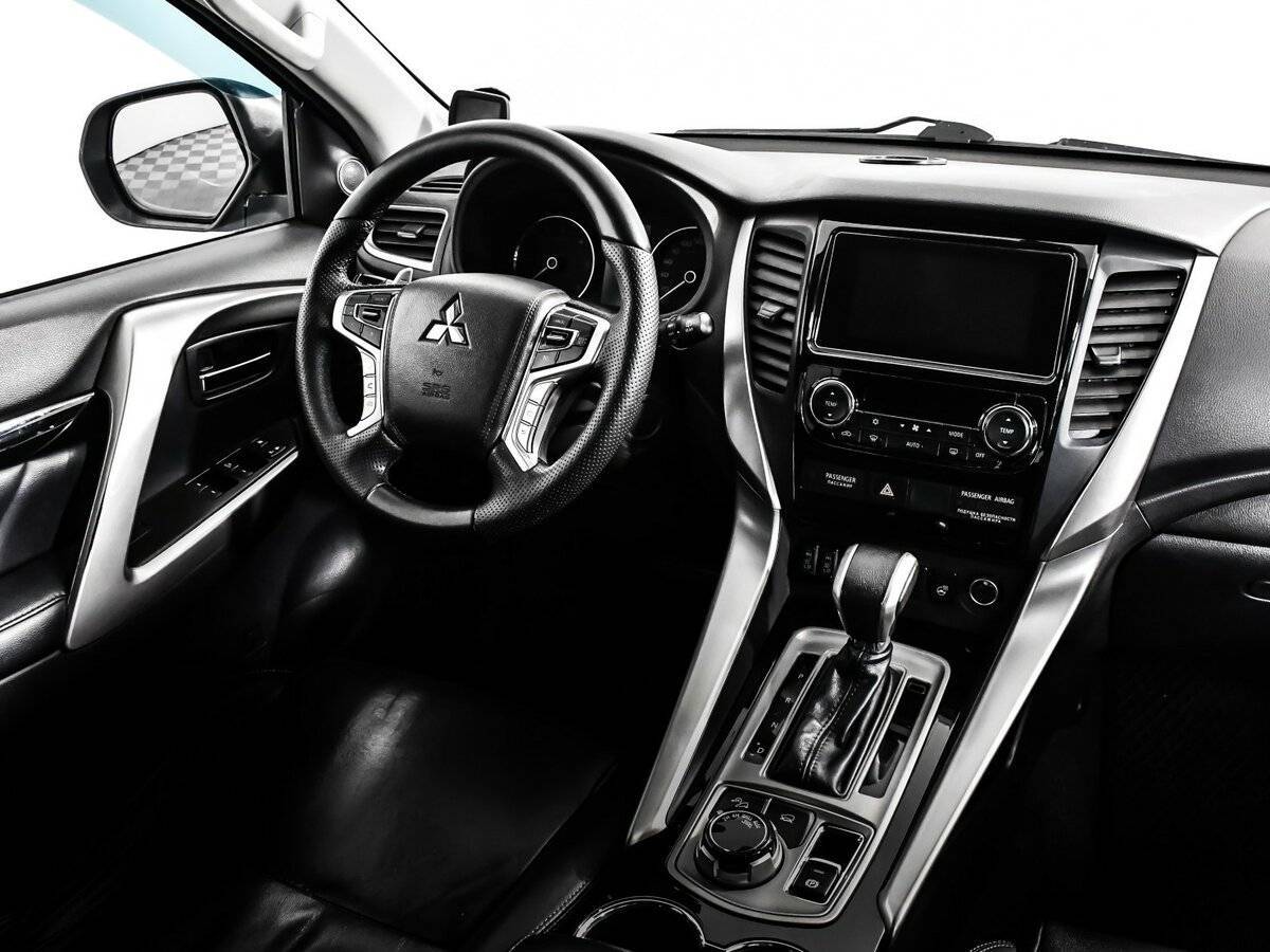 Купить Mitsubishi Pajero Sport, 2017, 138 833 км.. Фото: #8