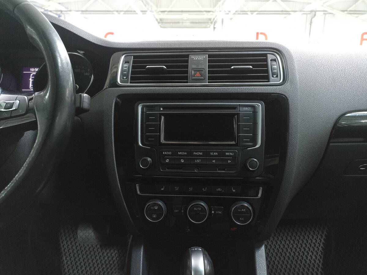 Купить Volkswagen Jetta, 2015, 186 201 км.. Фото: #14