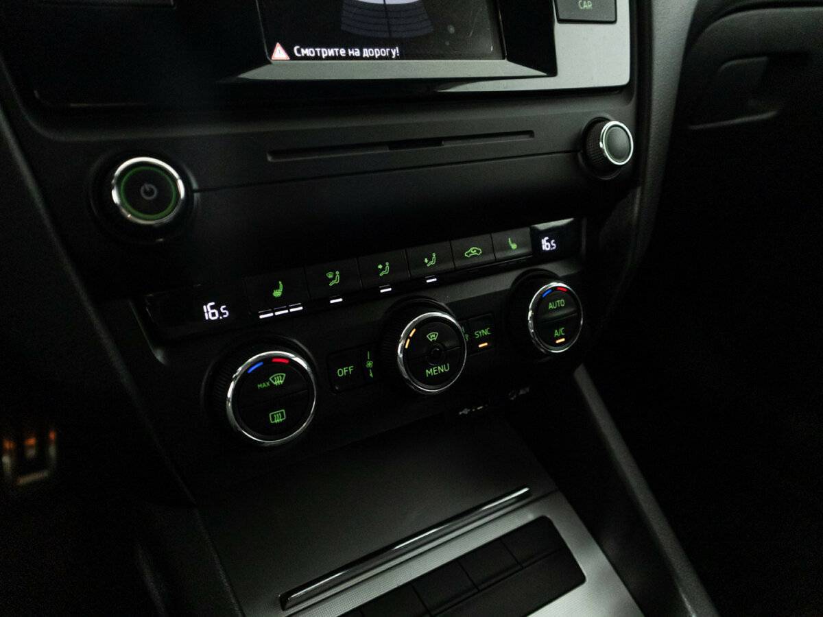 Купить Шкода Октавия, 2016, 77 976 км.. Фото: #16