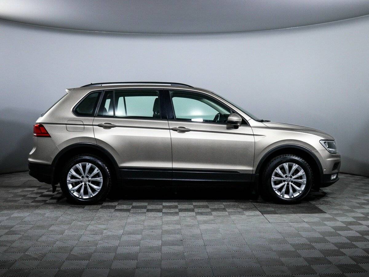 Купить Volkswagen Tiguan, 2017, 84 700 км.. Фото: #3