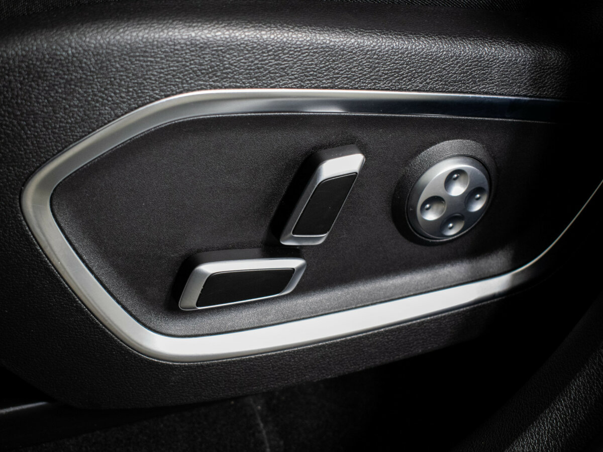 Купить Geely Tugella, 2022, 79 752 км.. Фото: #18