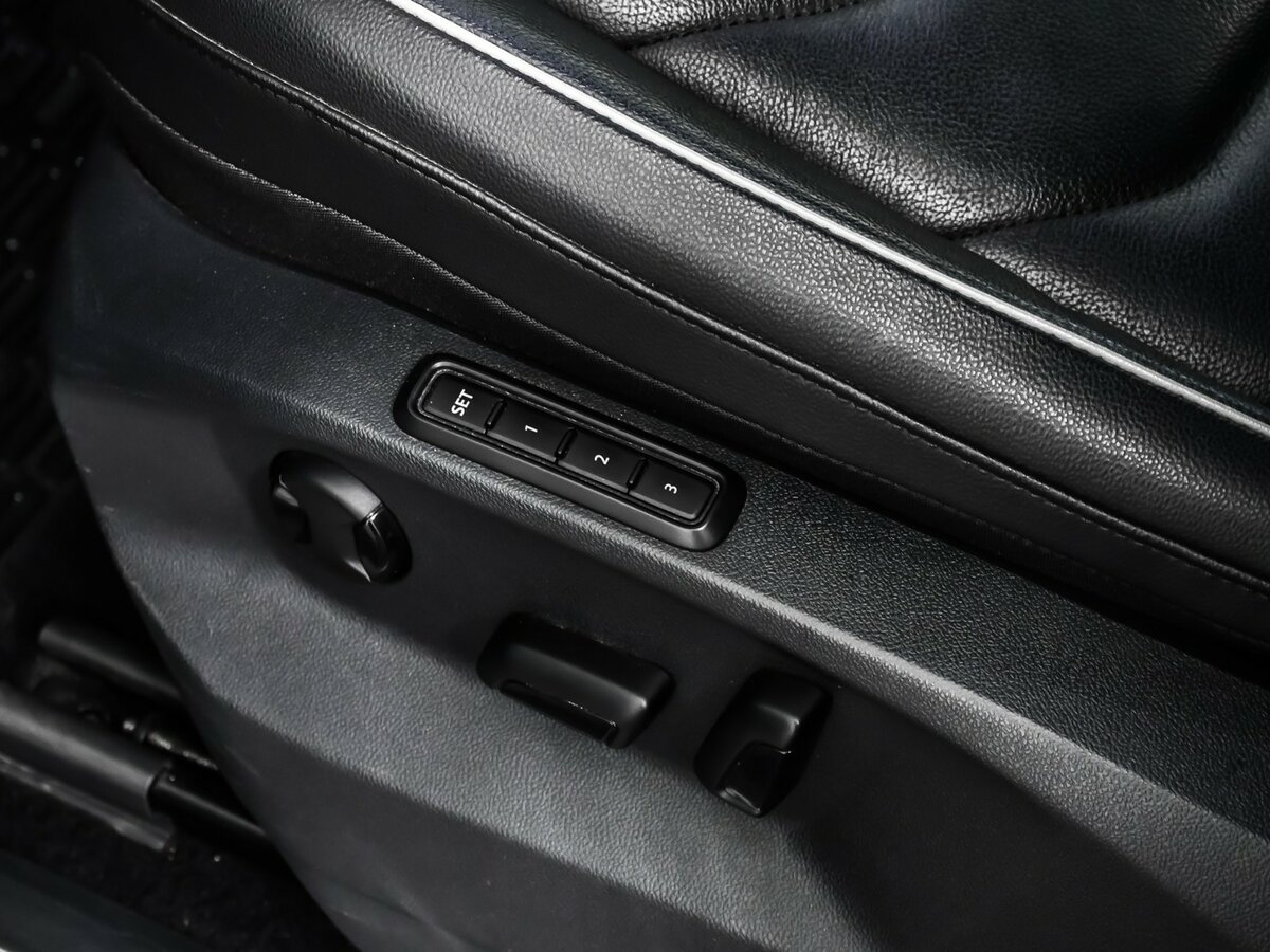 Купить Volkswagen Tiguan, 2020, 88 900 км.. Фото: #15