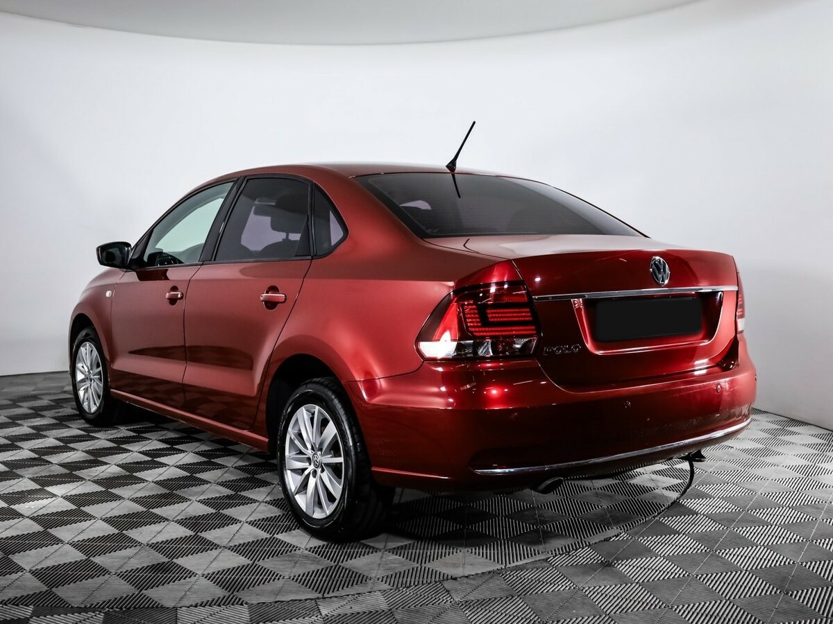 Купить Volkswagen Polo, 2015, 77 488 км.. Фото: #2