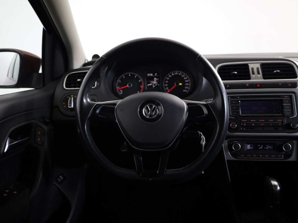 Купить Volkswagen Polo, 2015, 77 488 км.. Фото: #9