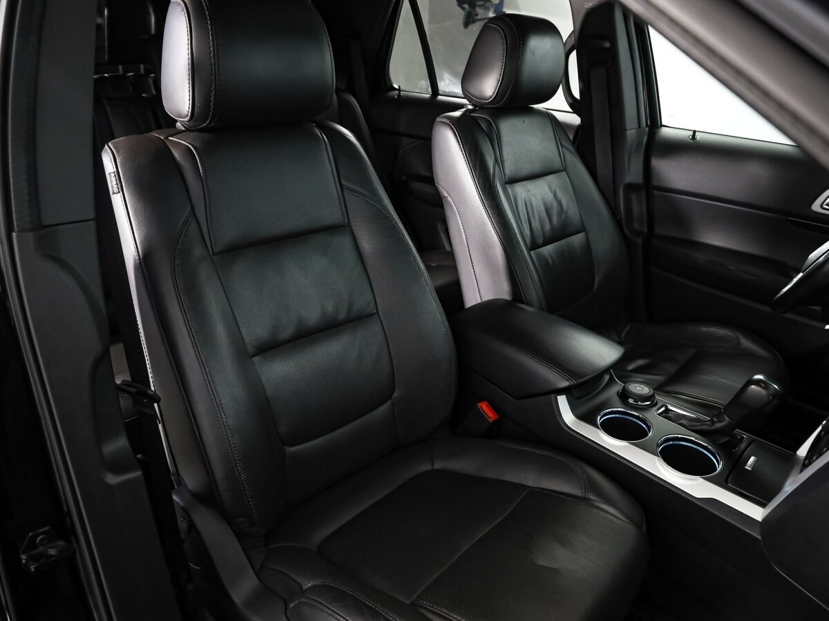 Купить Ford Explorer, 2013, 197 983 км.. Фото: #21