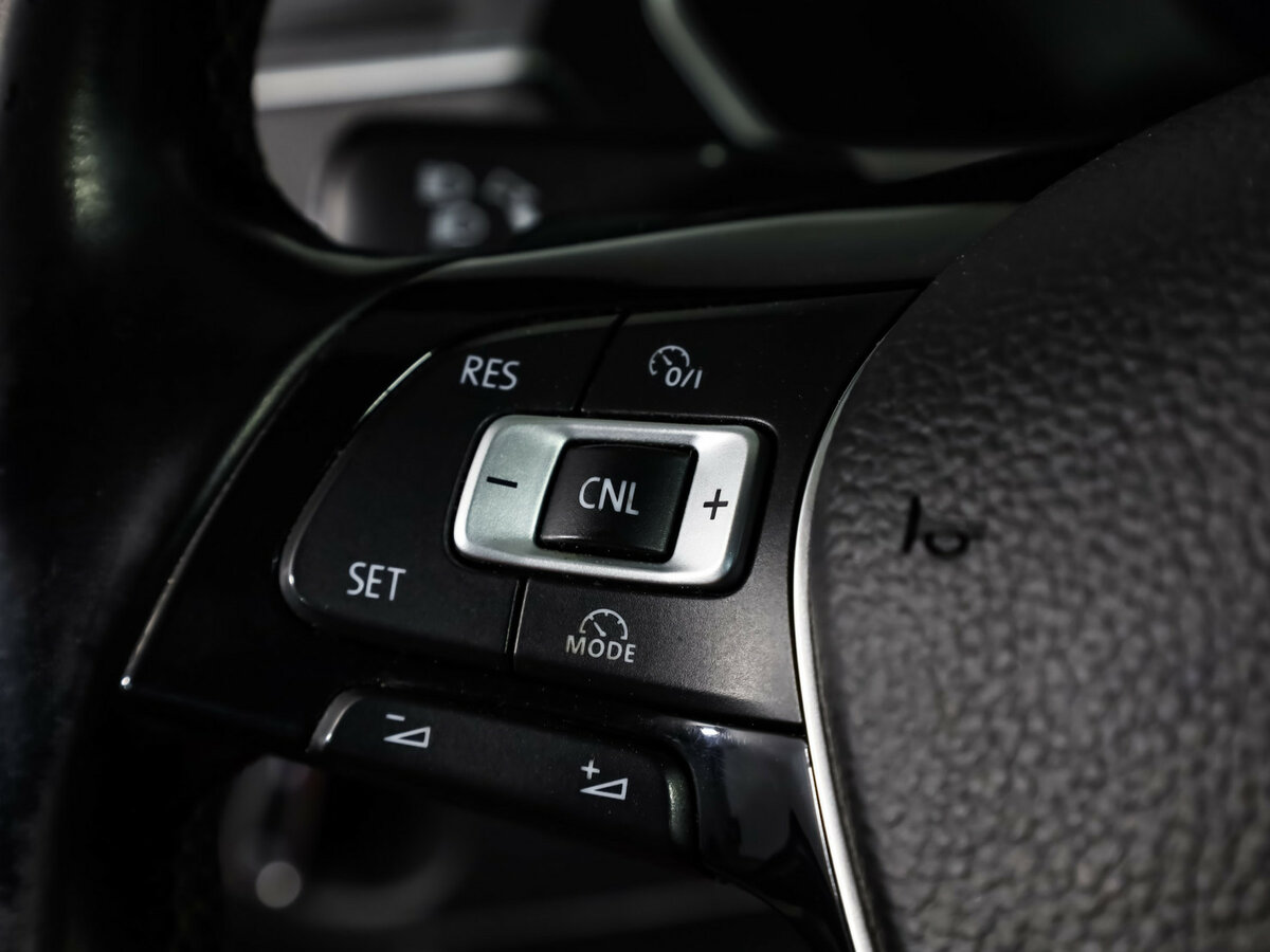 Купить Фольксваген Тигуан, 2017, 184 995 км.. Фото: #9