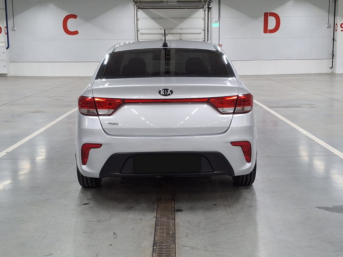 Купить Kia Rio, 2017, 180 535 км.. Фото: #5