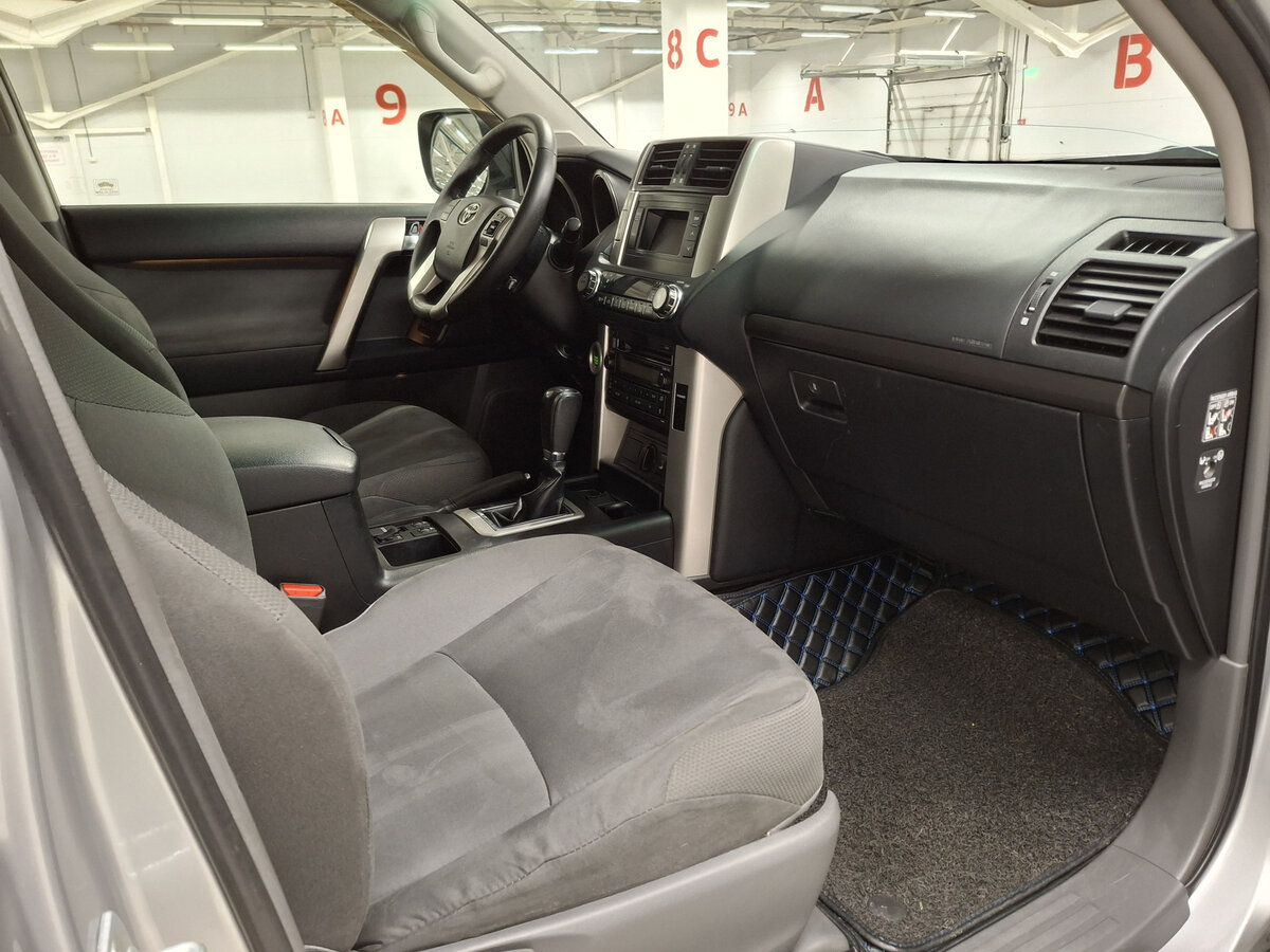 Купить Toyota Land Cruiser Prado, 2012, 189 262 км.. Фото: #10