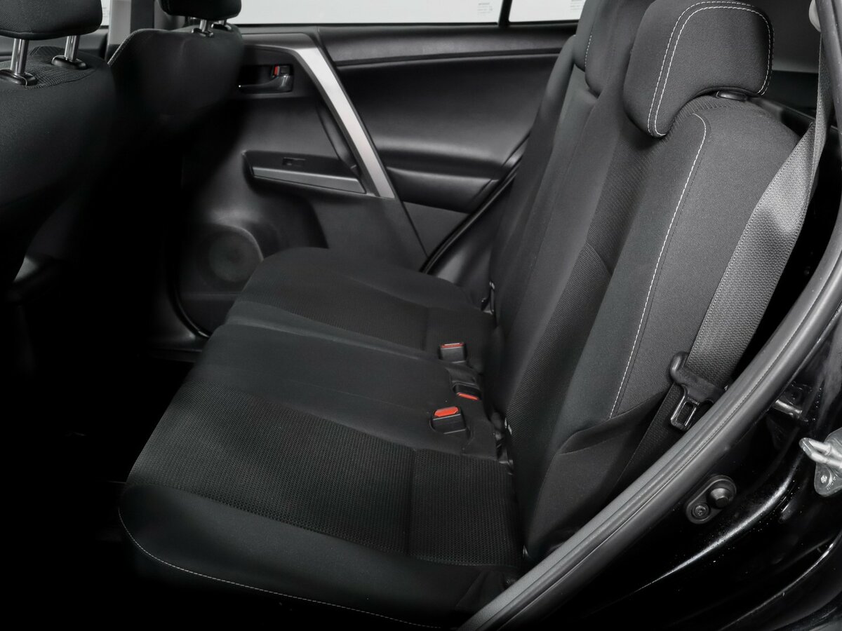 Купить Toyota RAV4, 2018, 88 353 км.. Фото: #9