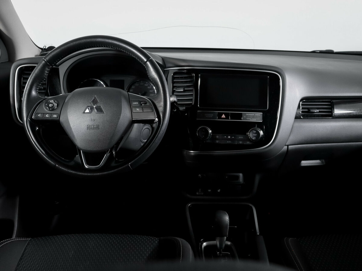 Купить Mitsubishi Outlander, 2019, 69 500 км.. Фото: #11