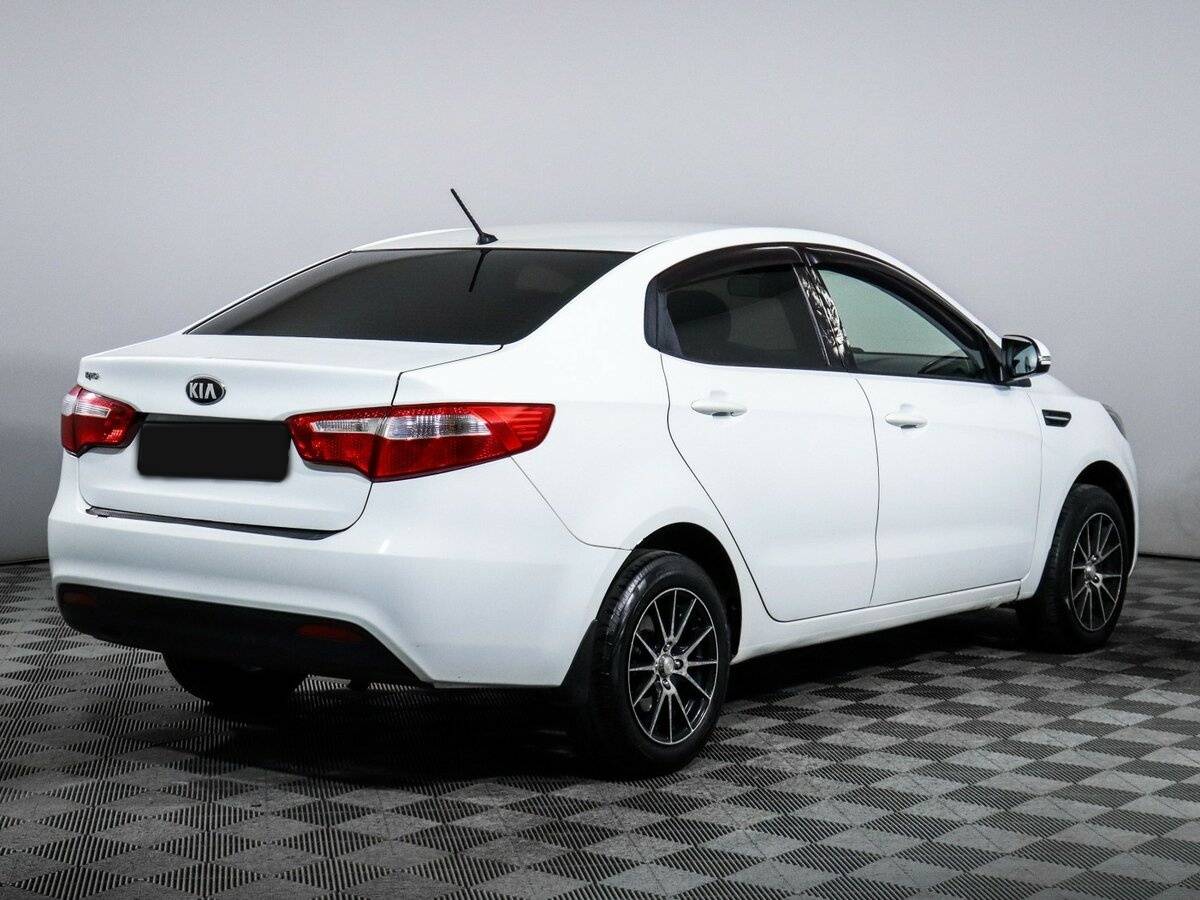 Купить Kia Rio, 2013, 199 283 км.. Фото: #3