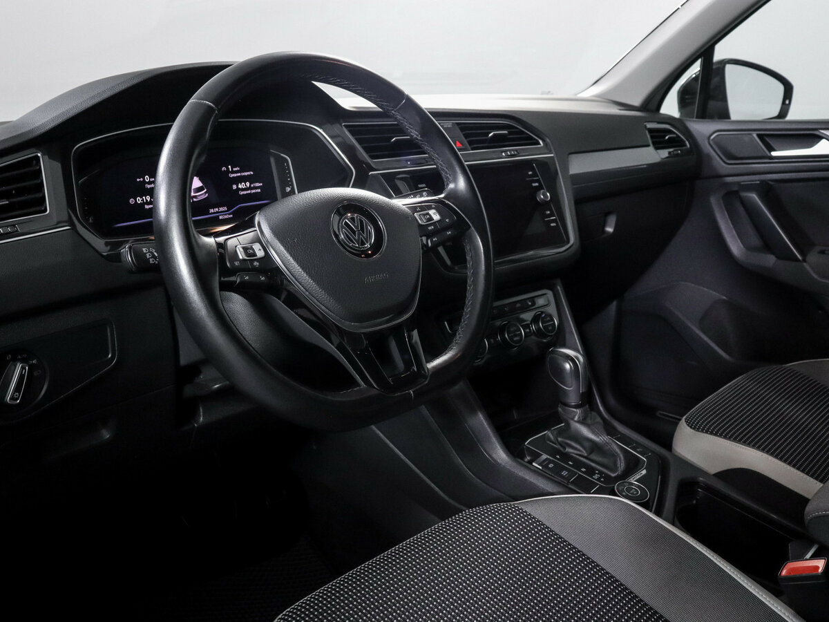 Купить Volkswagen Tiguan, 2020, 80 258 км.. Фото: #10