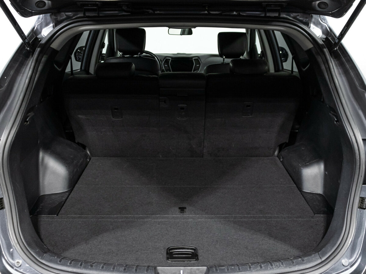 Купить Hyundai Santa Fe, 2017, 87 080 км.. Фото: #4