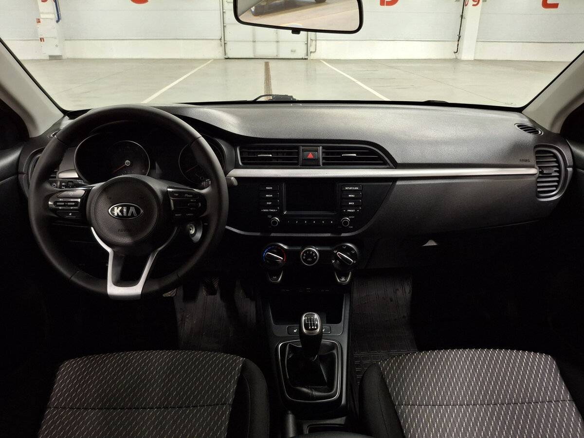 Купить Kia Rio, 2018, 112 386 км.. Фото: #13