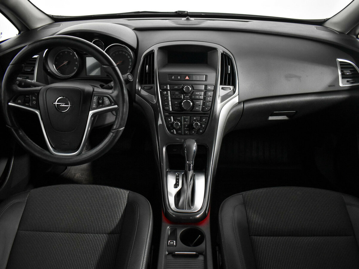 Купить Opel Astra, 2013, 210 797 км.. Фото: #9