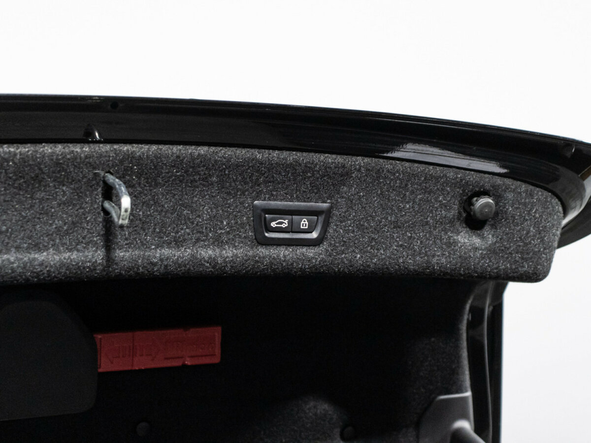 Купить BMW 3 серии, 2020, 111 099 км.. Фото: #14