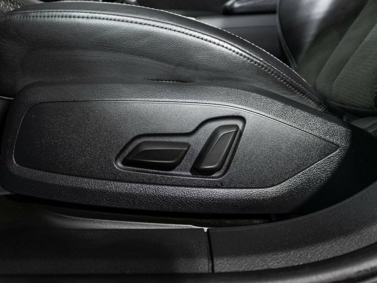 Купить Audi A4, 2016, 90 911 км.. Фото: #13