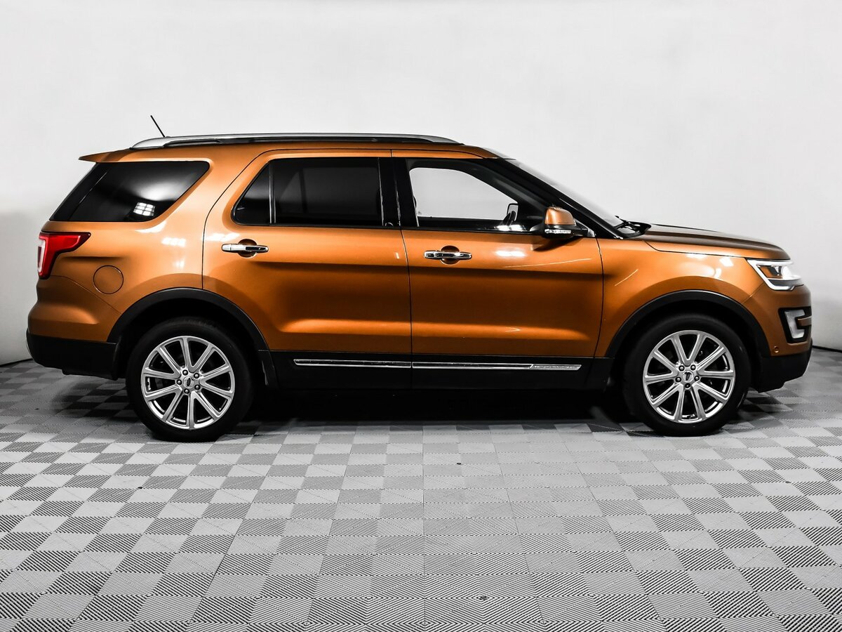 Купить Ford Explorer, 2018, 138 277 км.. Фото: #3