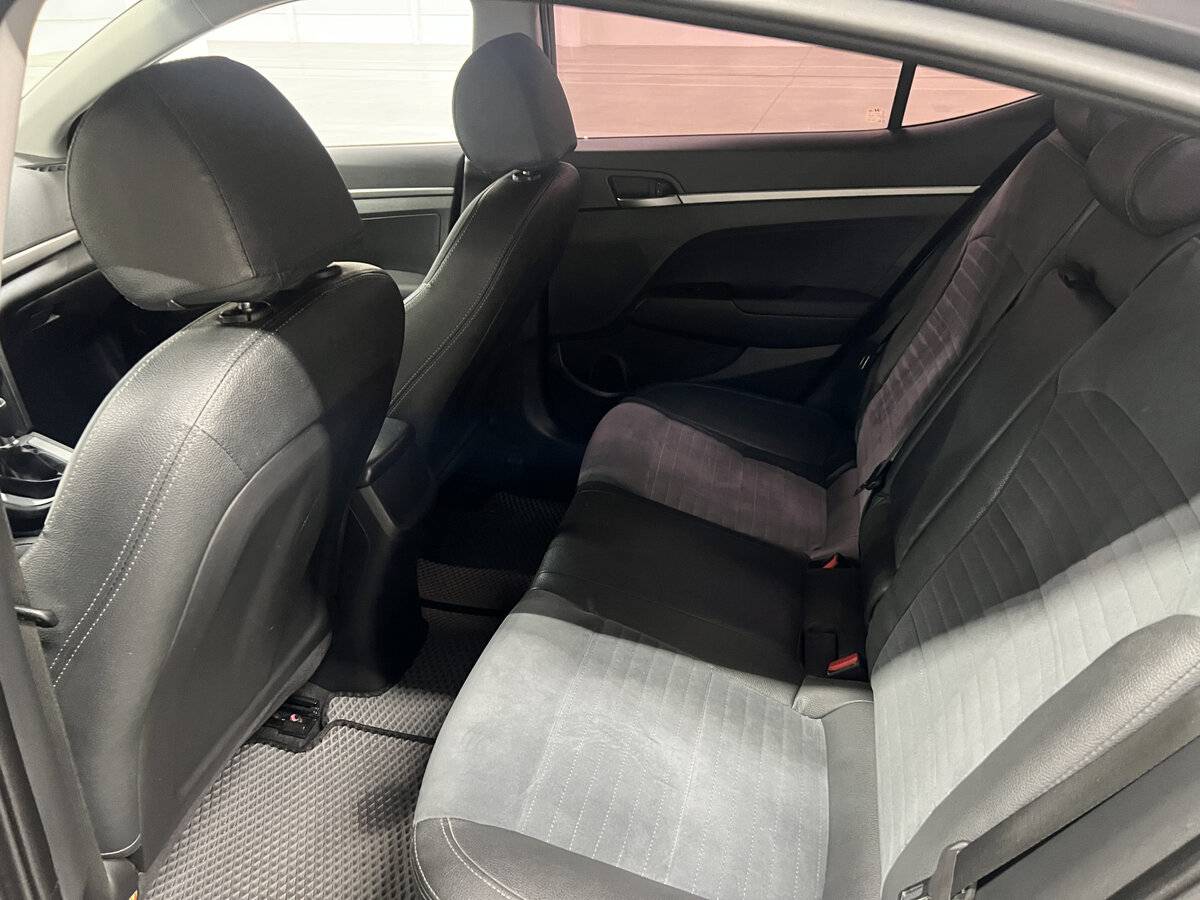 Купить Hyundai Elantra, 2016, 170 559 км.. Фото: #11