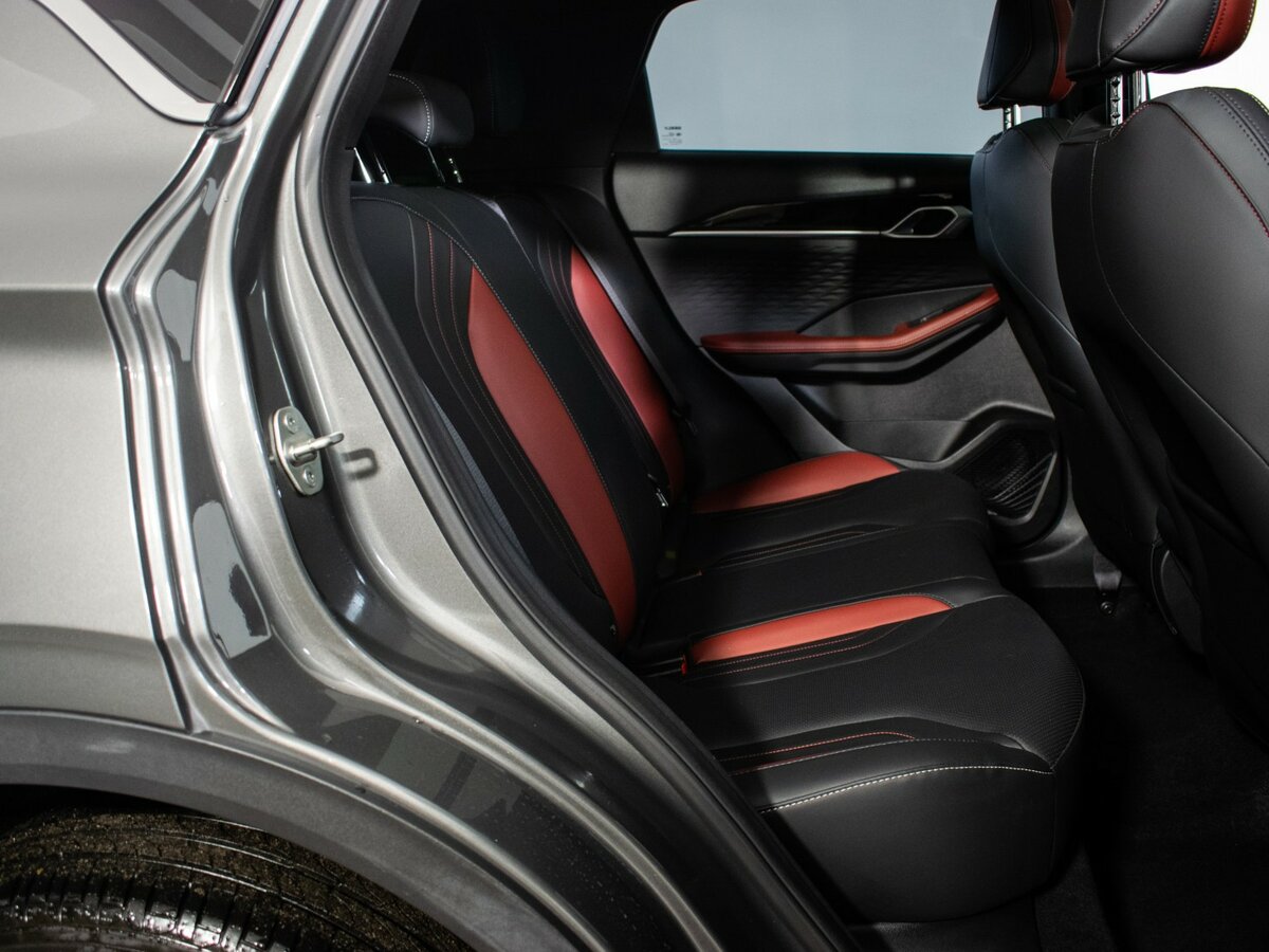 Купить Geely Coolray, 2023, 32 000 км.. Фото: #8