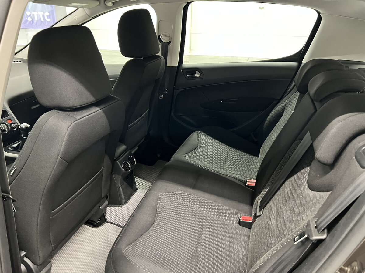 Купить Peugeot 308, 2012, 207 668 км.. Фото: #11