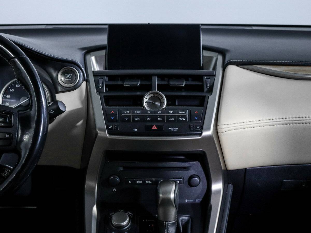 Купить Lexus NX, 2015, 101 542 км.. Фото: #10