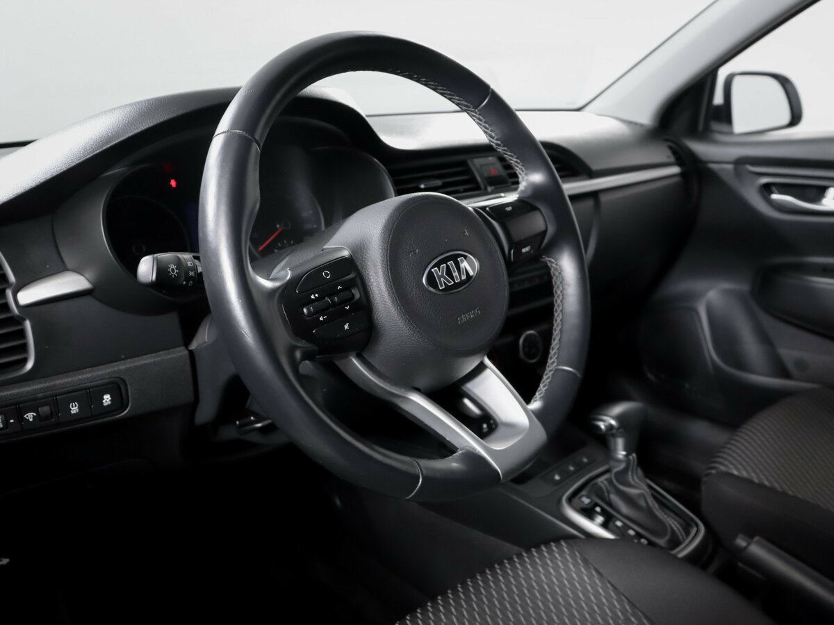 Купить Kia Rio, 2018, 37 716 км.. Фото: #11