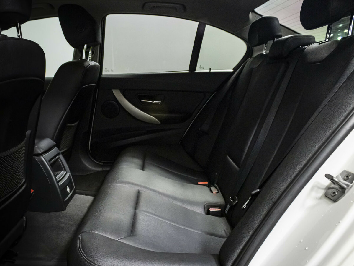 Купить BMW 3 серии, 2014, 181 477 км.. Фото: #9