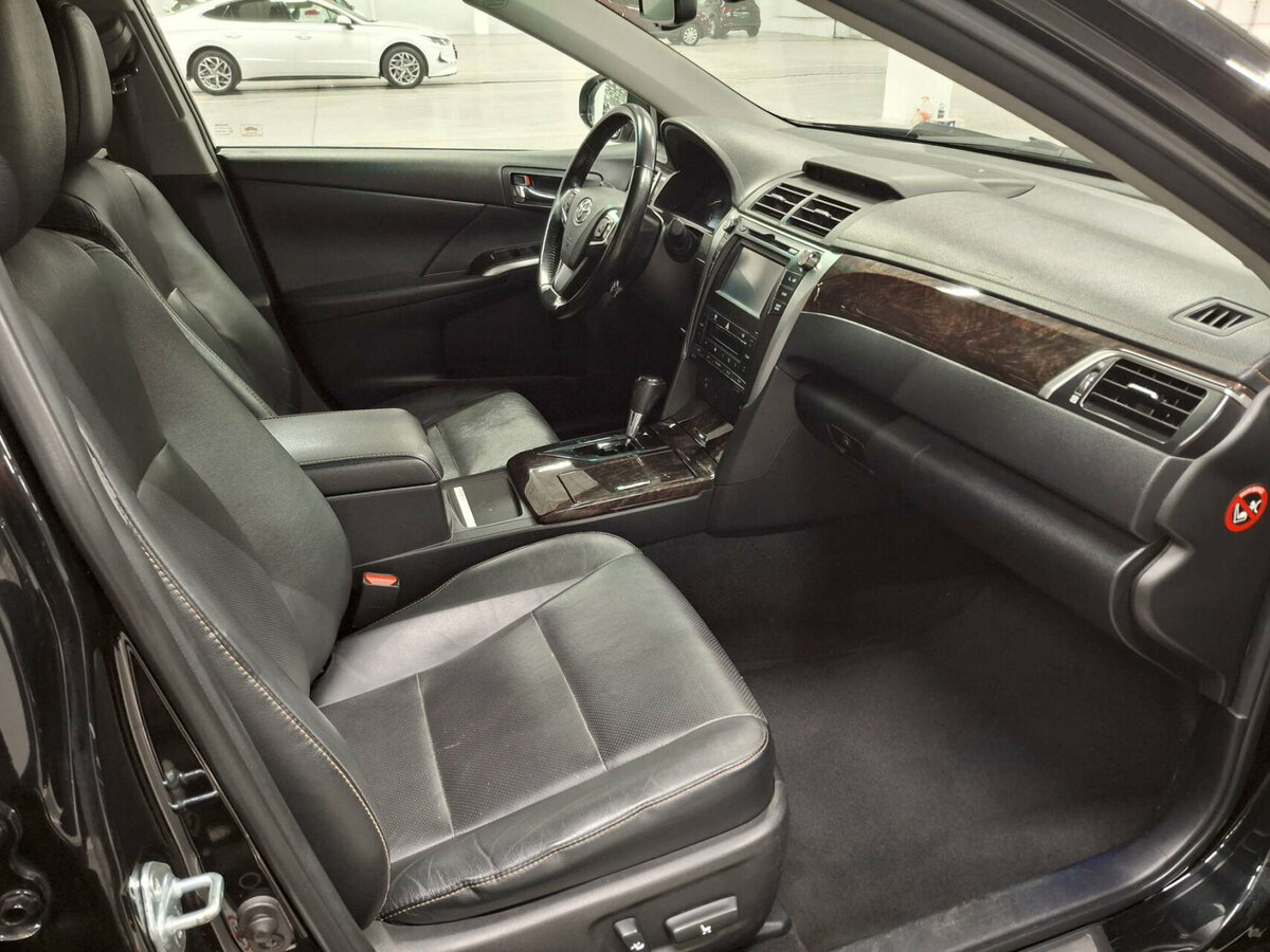 Купить Toyota Camry, 2015, 236 438 км.. Фото: #14