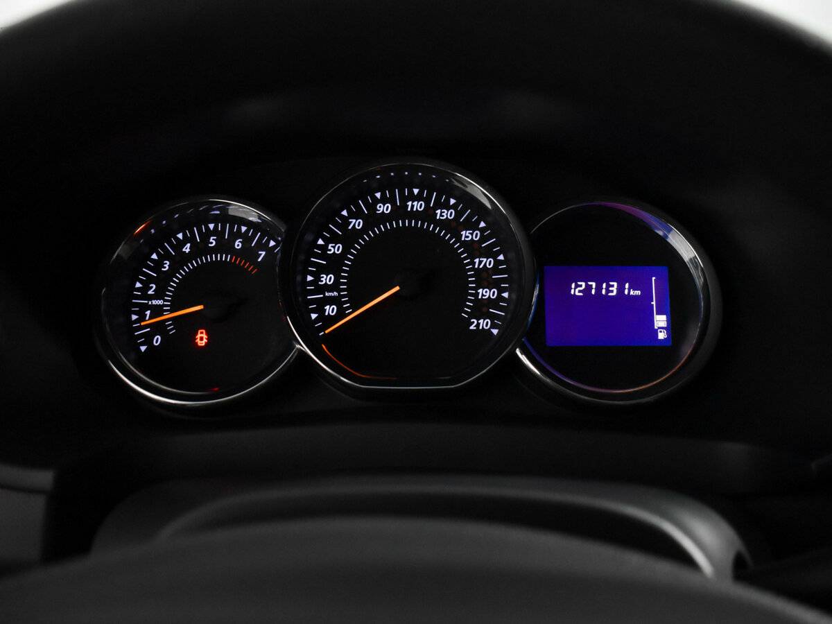 Купить Renault Sandero, 2018, 127 130 км.. Фото: #16