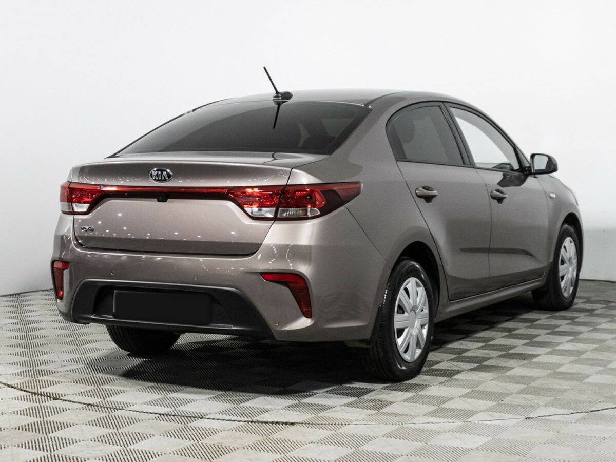 Купить Kia Rio, 2018, 90 300 км.. Фото: #4