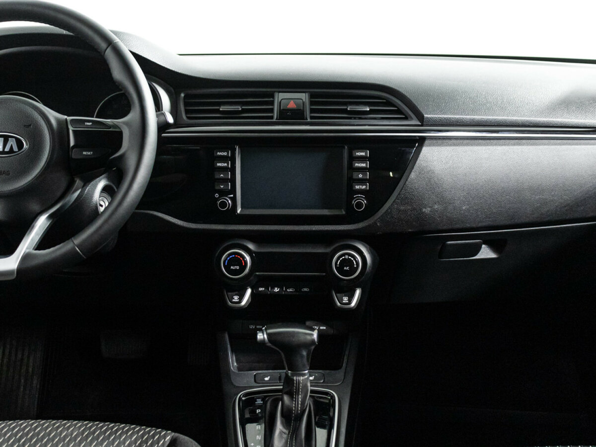 Купить Kia Rio, 2018, 90 300 км.. Фото: #13