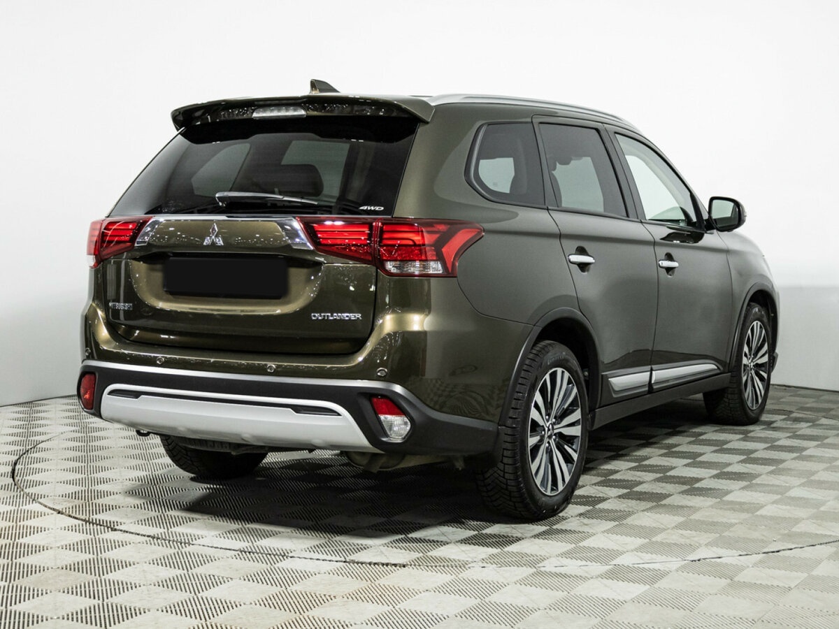 Купить Mitsubishi Outlander, 2020, 83 453 км.. Фото: #3