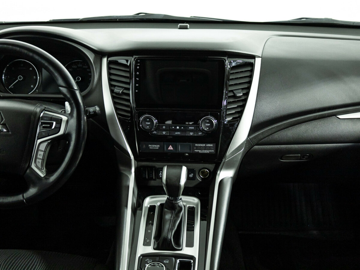 Купить Mitsubishi Pajero Sport, 2018, 122 550 км.. Фото: #11