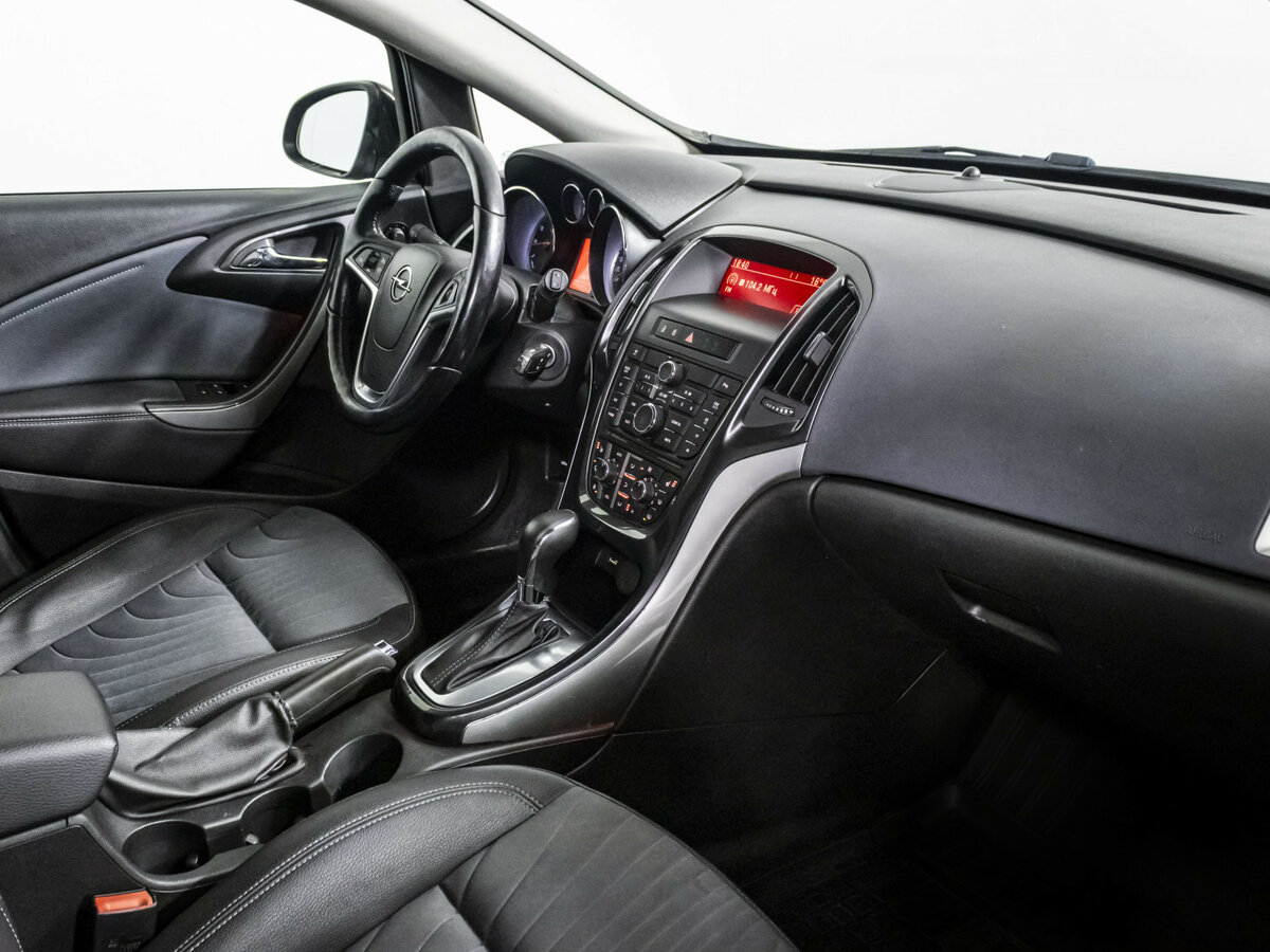 Купить Opel Astra, 2013, 171 209 км.. Фото: #8