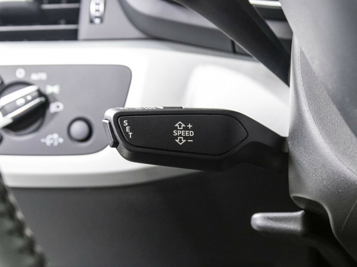 Купить Ауди А4, 2018, 99 984 км.. Фото: #16