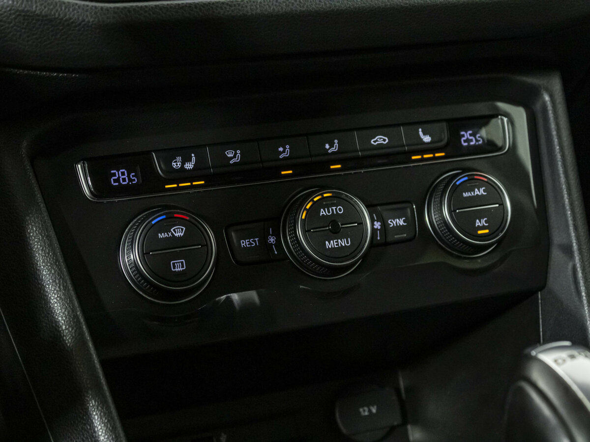 Купить Фольксваген Тигуан, 2018, 112 835 км.. Фото: #10