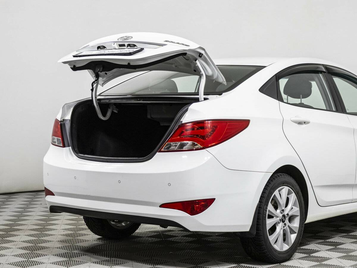 Купить Hyundai Solaris, 2015, 70 180 км.. Фото: #15