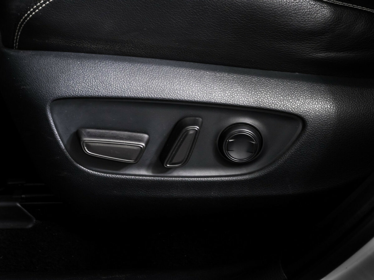 Купить Toyota RAV4, 2019, 89 800 км.. Фото: #13