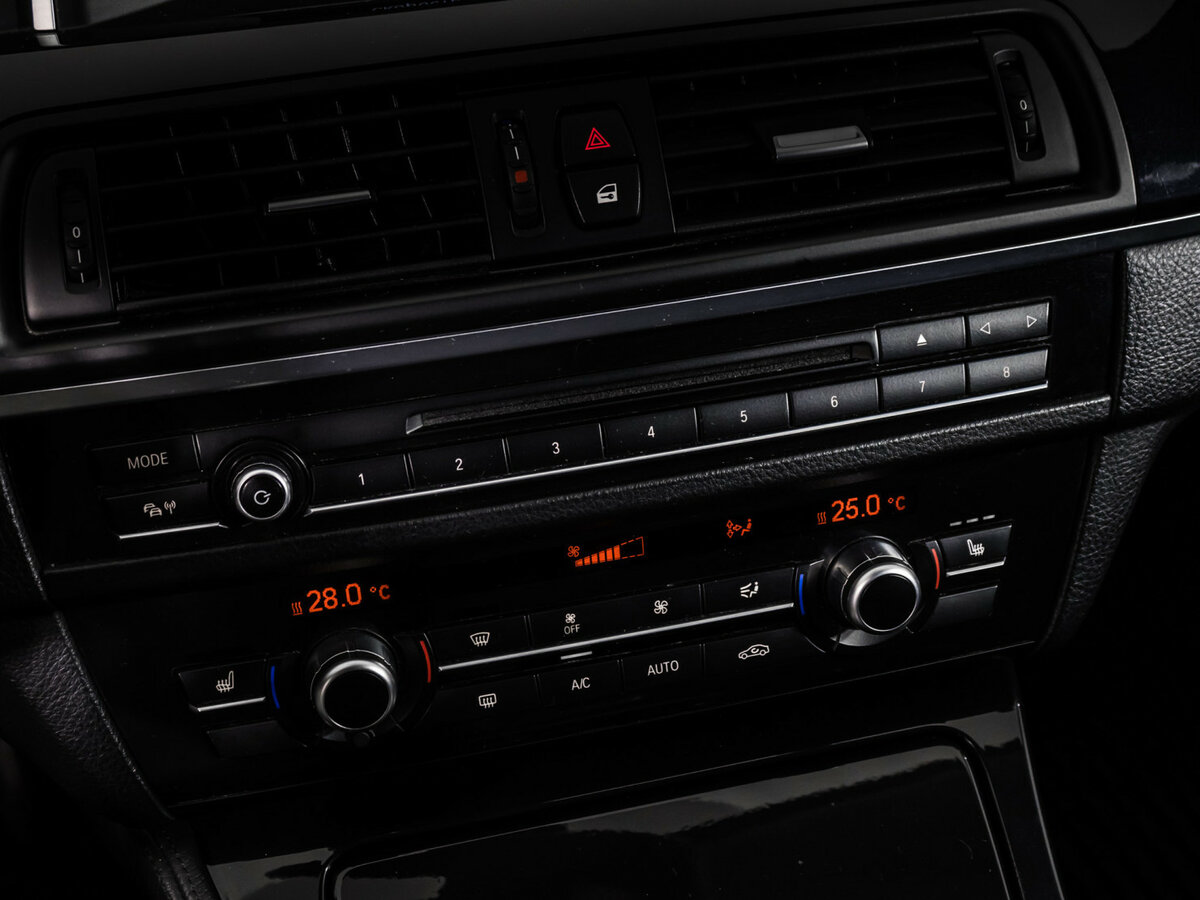 Купить БМВ 5 серии, 2015, 172 770 км.. Фото: #16