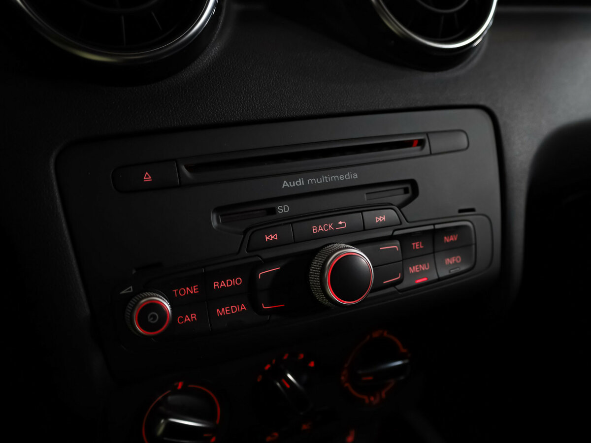 Купить Ауди А1, 2013, 121 066 км.. Фото: #15