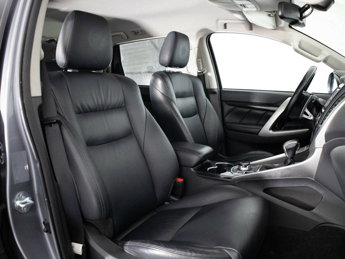 Купить Mitsubishi Pajero Sport, 2016, 246 151 км.. Фото: #11