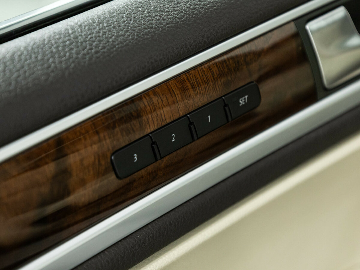 Купить Volkswagen Touareg, 2013, 74 075 км.. Фото: #14