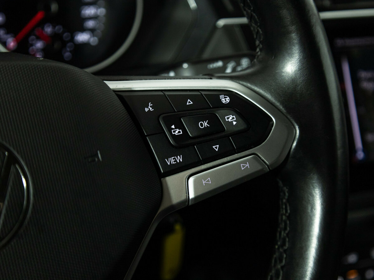 Купить Volkswagen Tiguan, 2021, 94 592 км.. Фото: #18