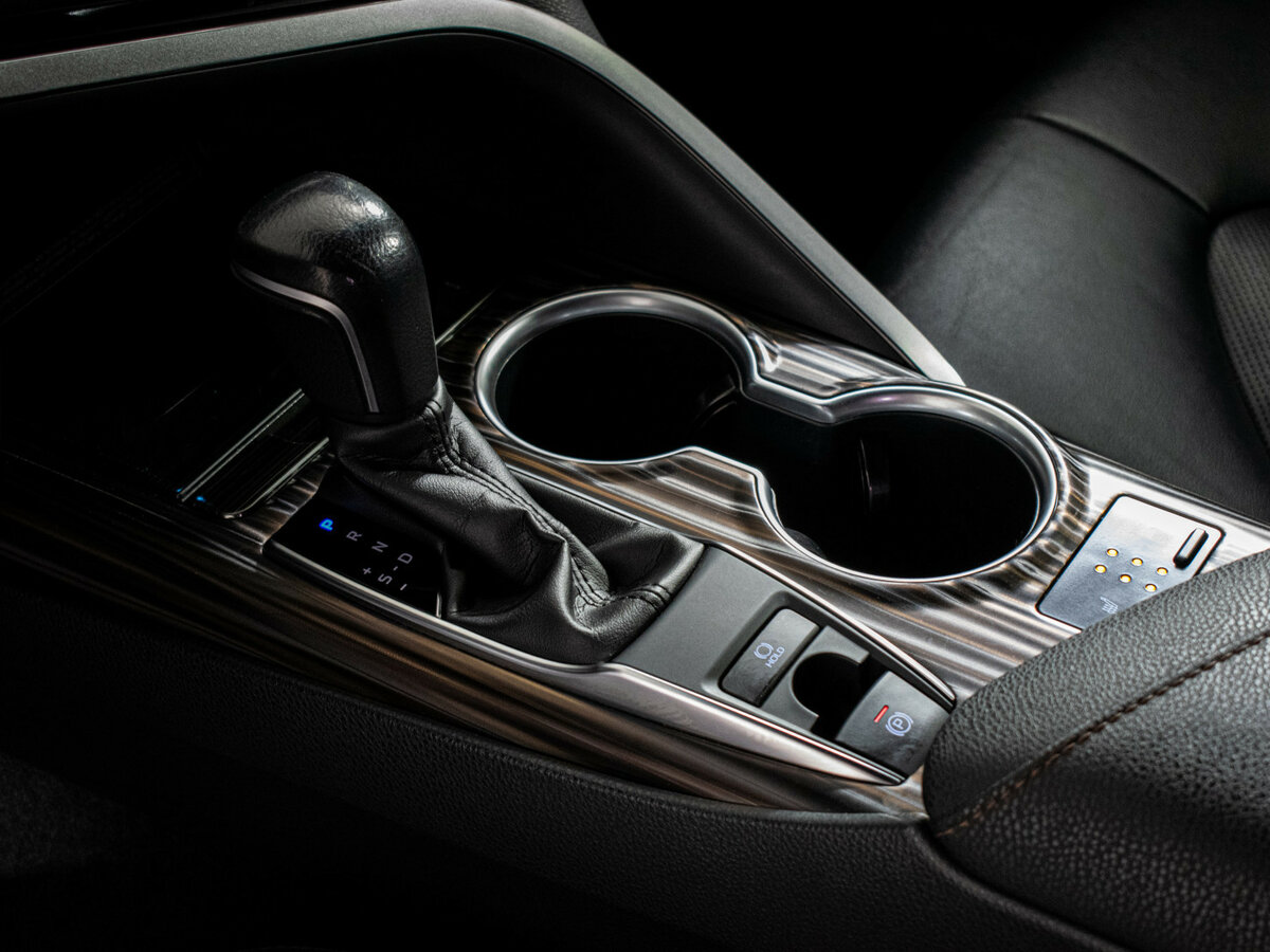 Купить Toyota Camry, 2020, 196 650 км.. Фото: #13