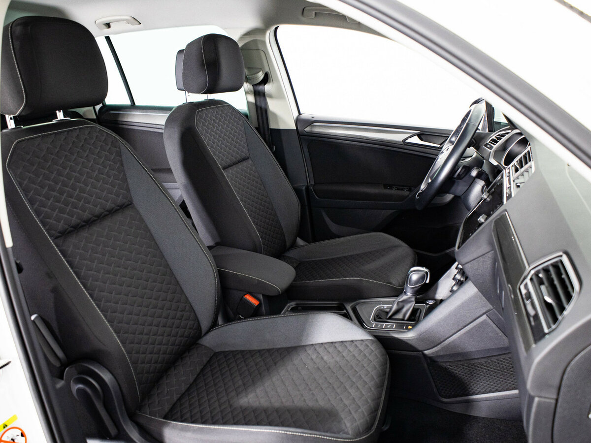 Купить Volkswagen Tiguan, 2018, 45 750 км.. Фото: #12